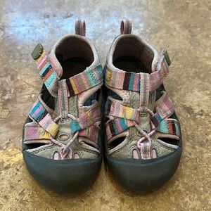 Keen Newport h2 toddler sandal perfect for outdoors adventure